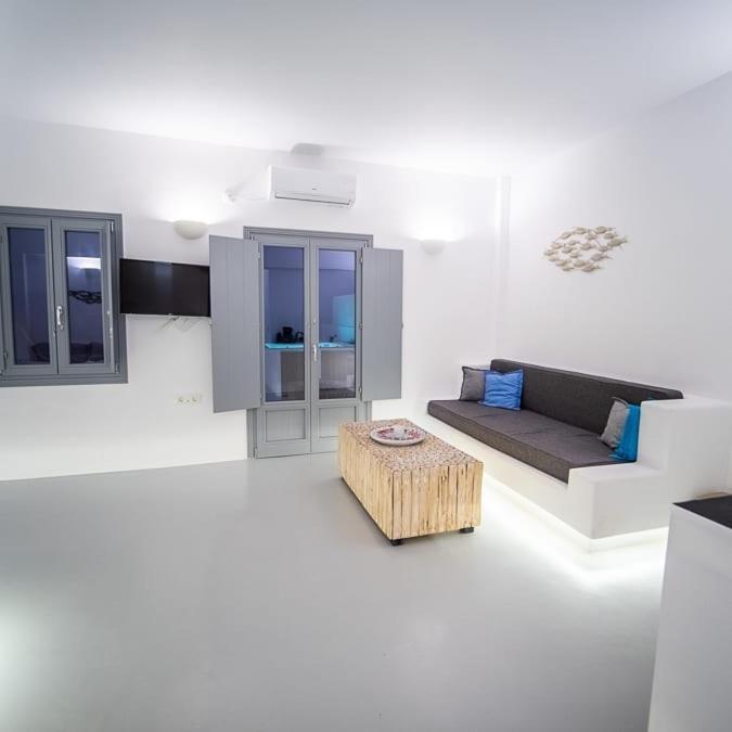 Majestic Sky Luxury Suites Μεγαλοχώρι Εξωτερικό φωτογραφία
